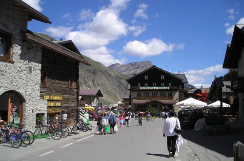 Livigno e la Valtellina, tra shopping e neve