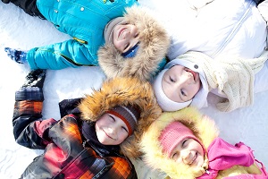 In montagna con i bimbi? Scegli l’abbigliamento del perfetto montanaro!