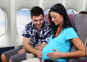 Volare in gravidanza, tutto quel che c’è da sapere.