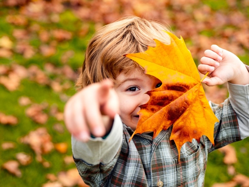 insegnare ai bambini ad amare l'inverno con le gite nel foliage