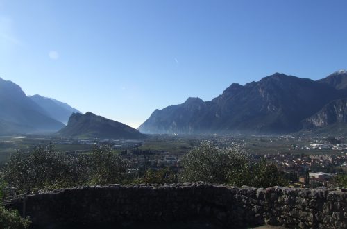 La vista dal Castello di Arco - credits: www.ptatofriendly.com