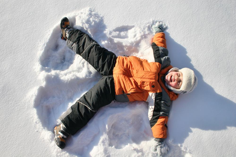 giochi facili sulla neve per bambini