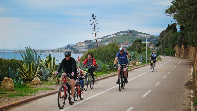 PISTA CICLABILE LIGURIA