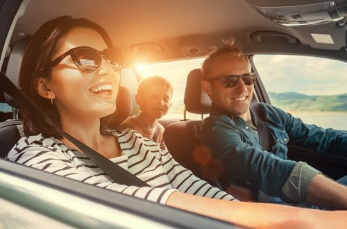 Piccoli trucchi per viaggiare in auto con i bimbi