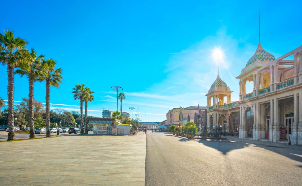 La passeggiata di Viareggio