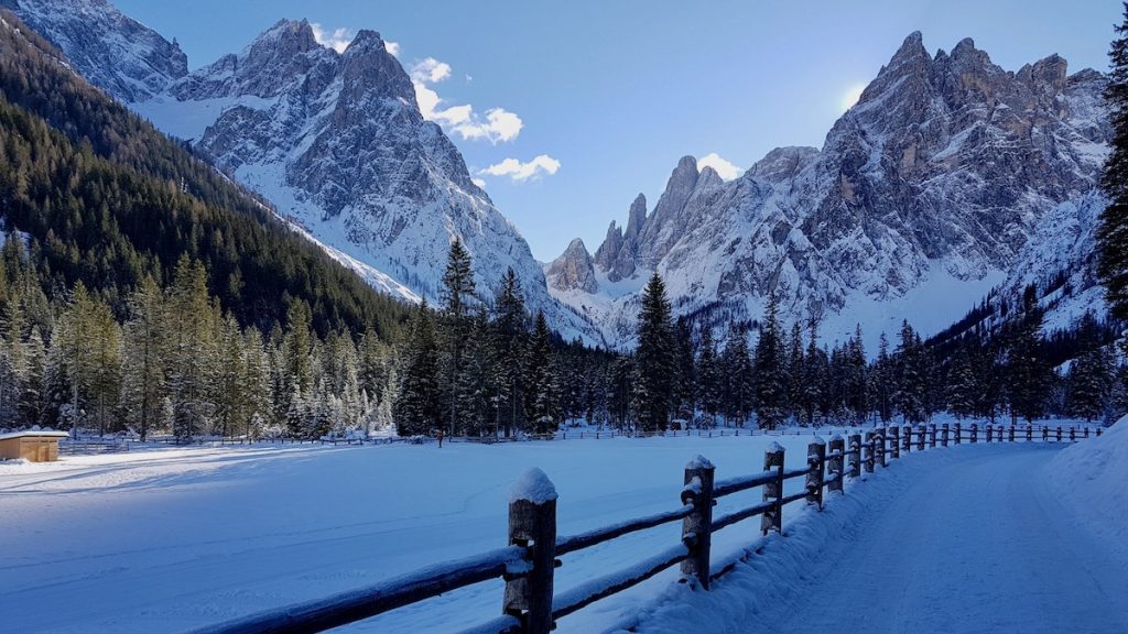 Val Fiscalina con la neve