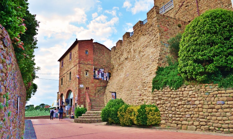 Casa di Leonardo da Vinci, Toscana