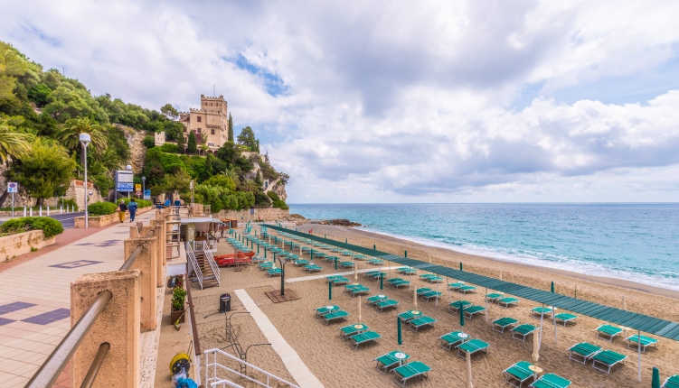 spiagge per bambini a finale ligure