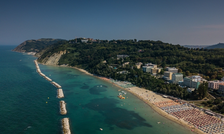 Spiagge per bambini a Gabicce: organizza la vacanza