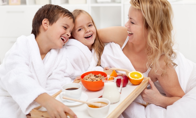 Formula B&B con i bambini: una ricca colazione in hotel!