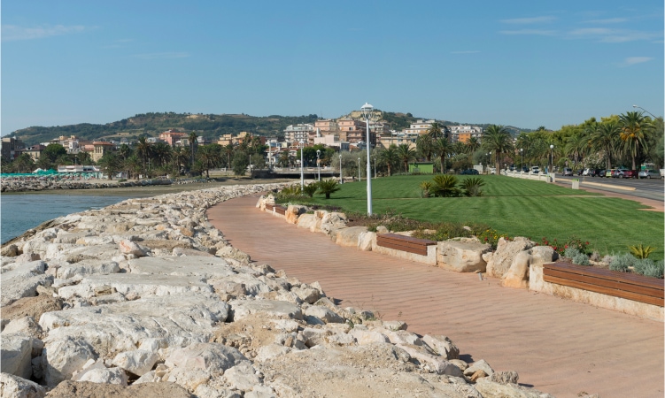 Pista ciclabile di San Benedetto del Tronto per passeggiate in bici con i bambini