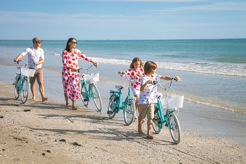 Italy Family Hotels e ialuset Sun: l’estate comincia con una carezza
