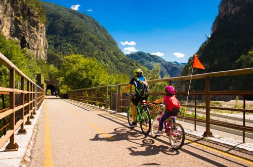 Friuli Venezia Giulia: le piste ciclabili più belle a misura di famiglia