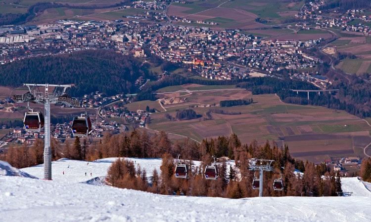 Brunico con i bambini: cosa fare in estate e in inverno in Val Pusteria