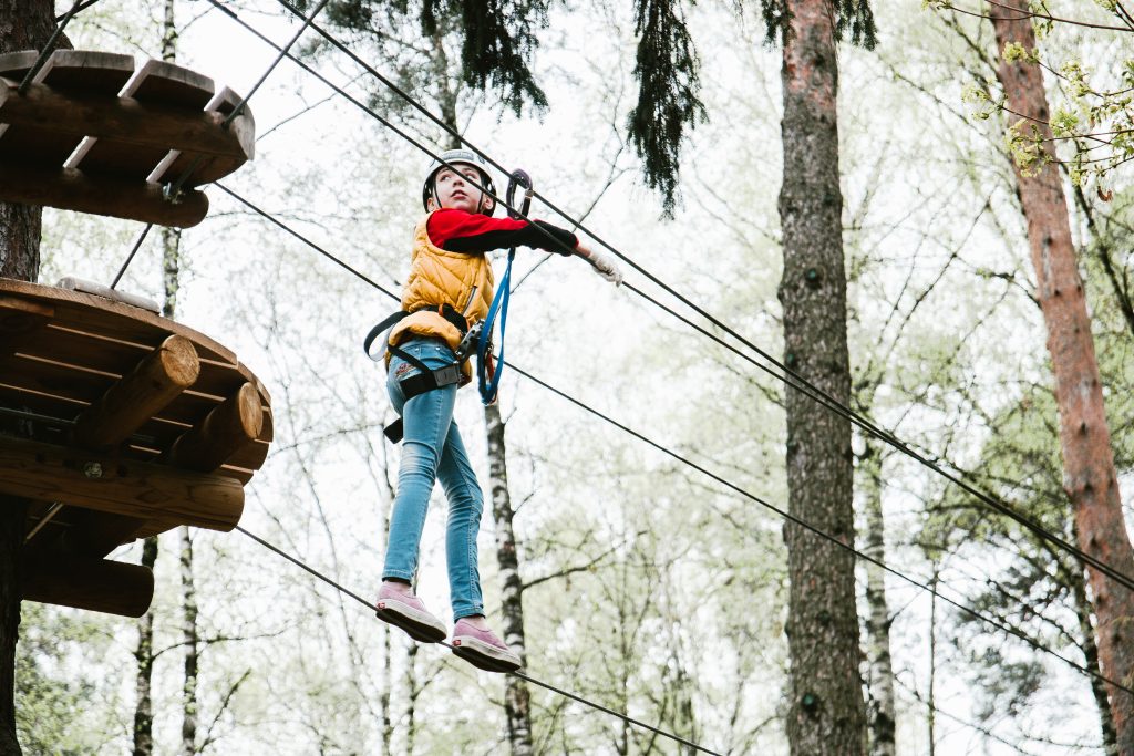 Parchi divertimento in Liguria? Un bimbo al Parco Avventura Genova Righi