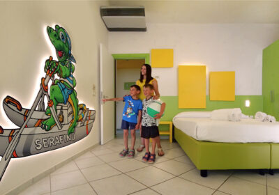 Family Small Serafino