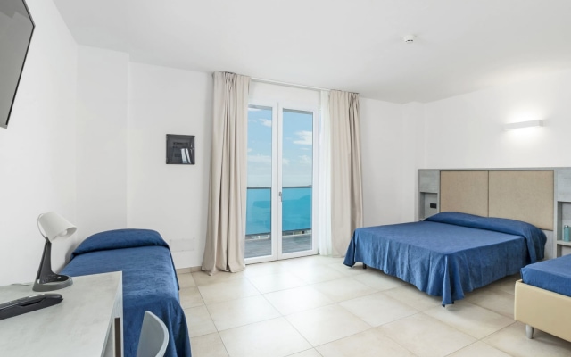 Beach Room
