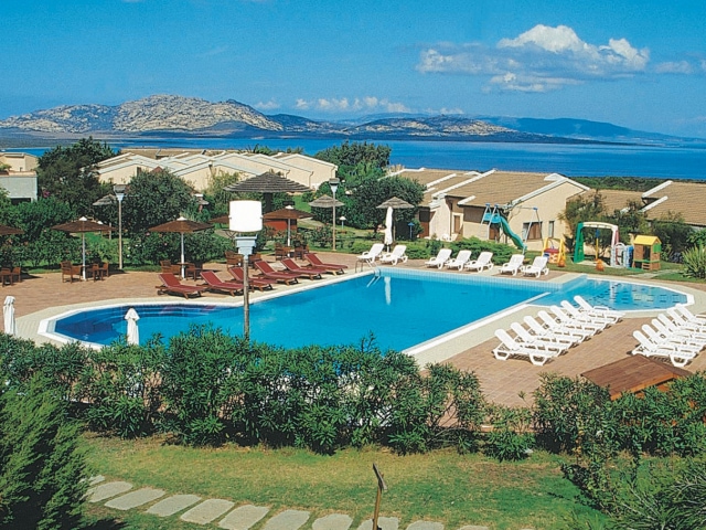 Cala Rosa Club Hotel