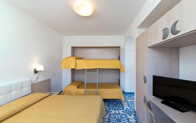 Camera Family Superior con Terrazzo