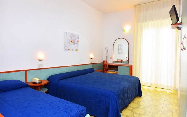 Camere Color con Vista sul Mare