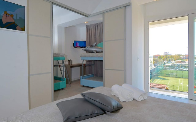 Comfort Family Rooms