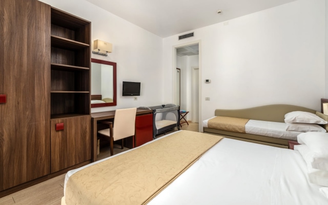Adjoining Family Rooms
