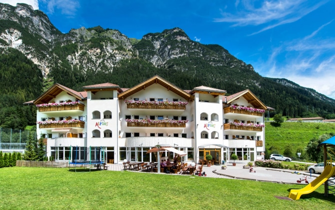 Hotel Alpin