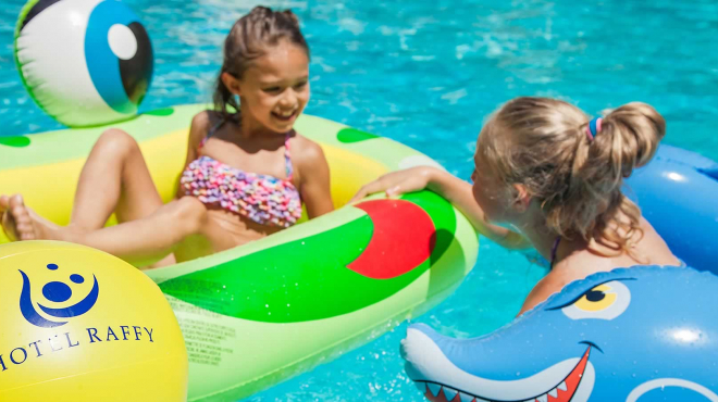 September holidays in a hotel in Diano Marina