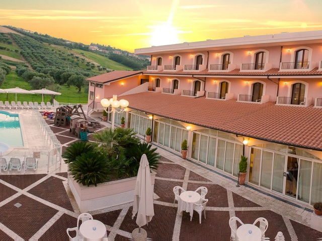 Hotel Villa Elena