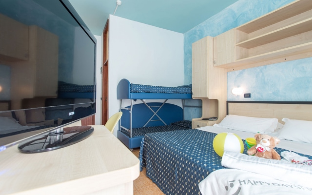 Chambre double avec lits superposés