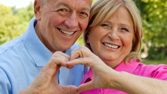 Speciale Over 65! Riservata Ai Capelli D'argento