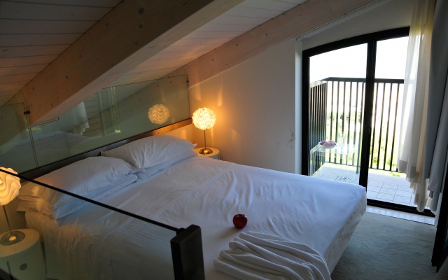 Solo per Tre rooms with Mezzanines