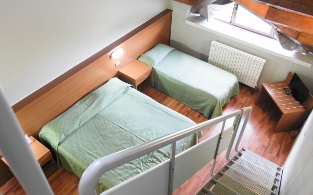 Standard Suite