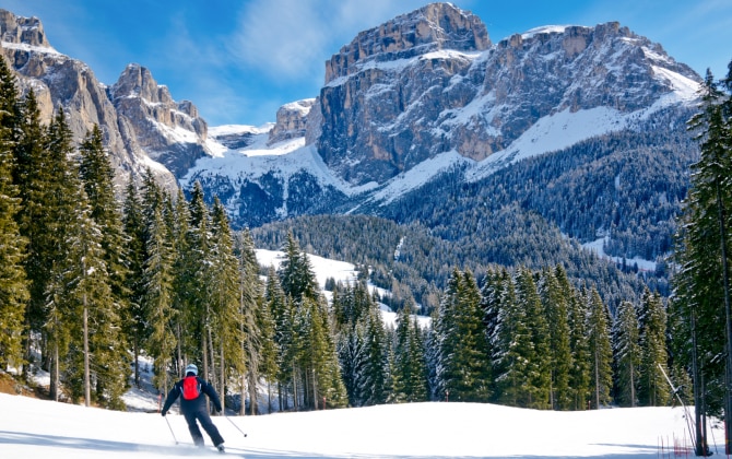 Veduta della Val Di Fassa durante l'inverno