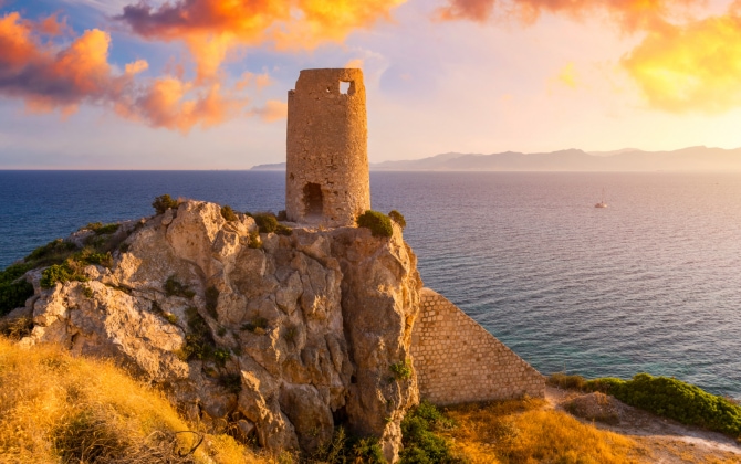 Torre del Prezzemolo, un'antica torre costiera a Cagliari