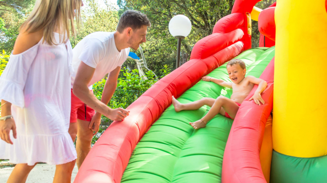 Inizio giugno al mare con 2 bambini gratis fino a 13 anni