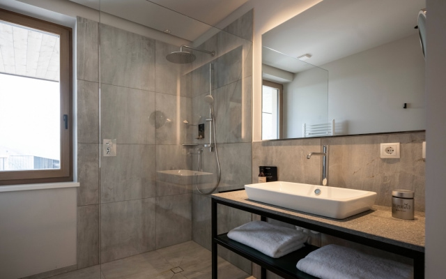 The Lotta Premium Penthouse Suite