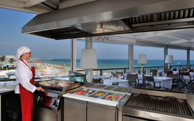 Unahotels Imperial Sport Hotel