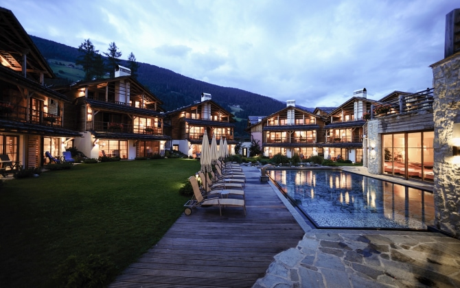 Post Alpina Family Mountain Chalet