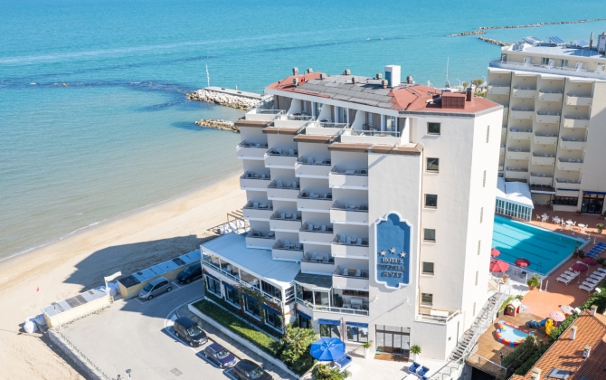 Unahotels Imperial Sport Hotel