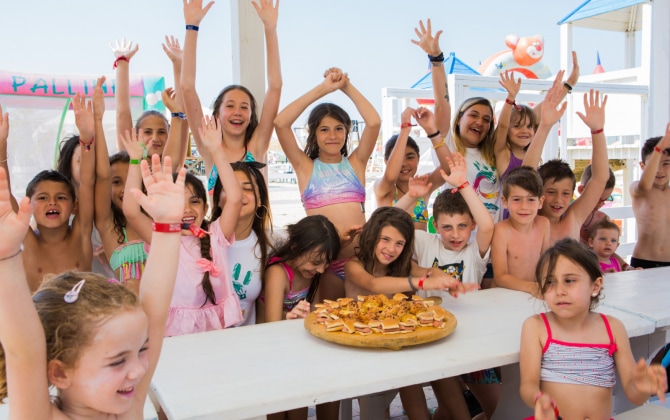 Color King Marte Village