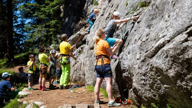 AGOSTO: avventura per bambini e ragazzi