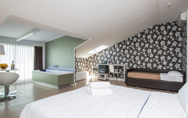 Family Suite Open Space