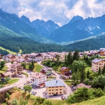 I boschi, le montagne e i paesi delle Dolomiti Friulane