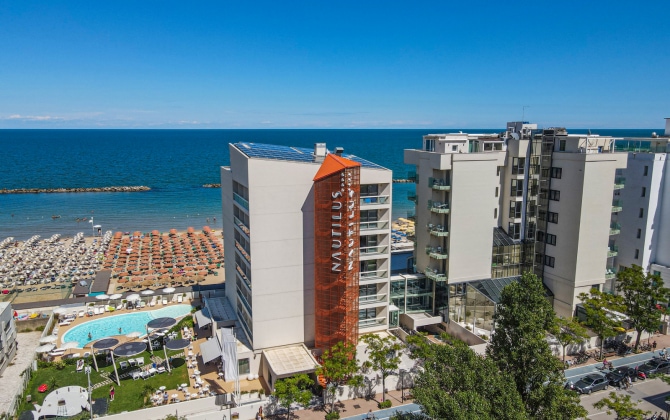 Nautilus Family Hotel