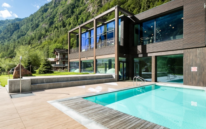 NH Collection Alagna Mirtillo Rosso