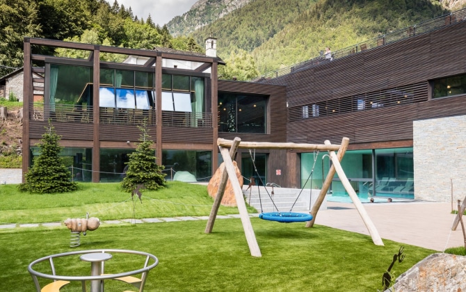 NH Collection Alagna Mirtillo Rosso