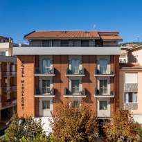 Hotel Miralaghi
