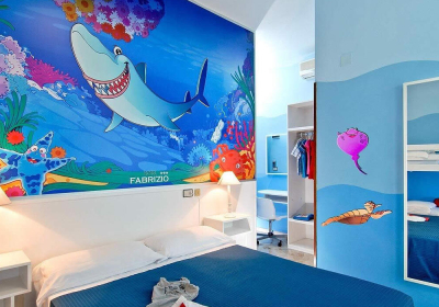 SHARKY ET PENGUIN