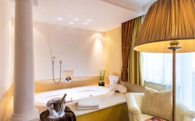Fameli Design Suites